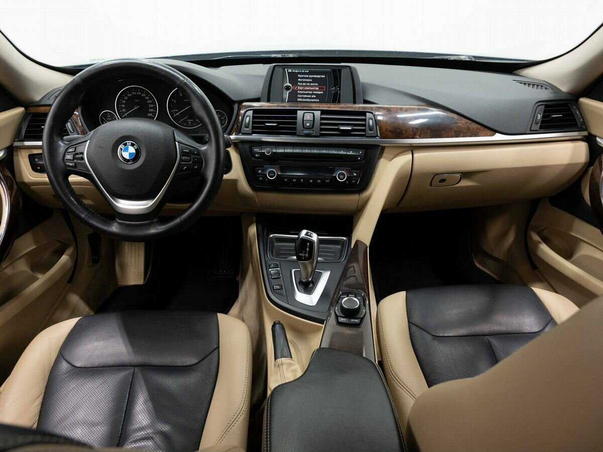 BMW 3 серии с пробегом — 2013 год. Фото: #12