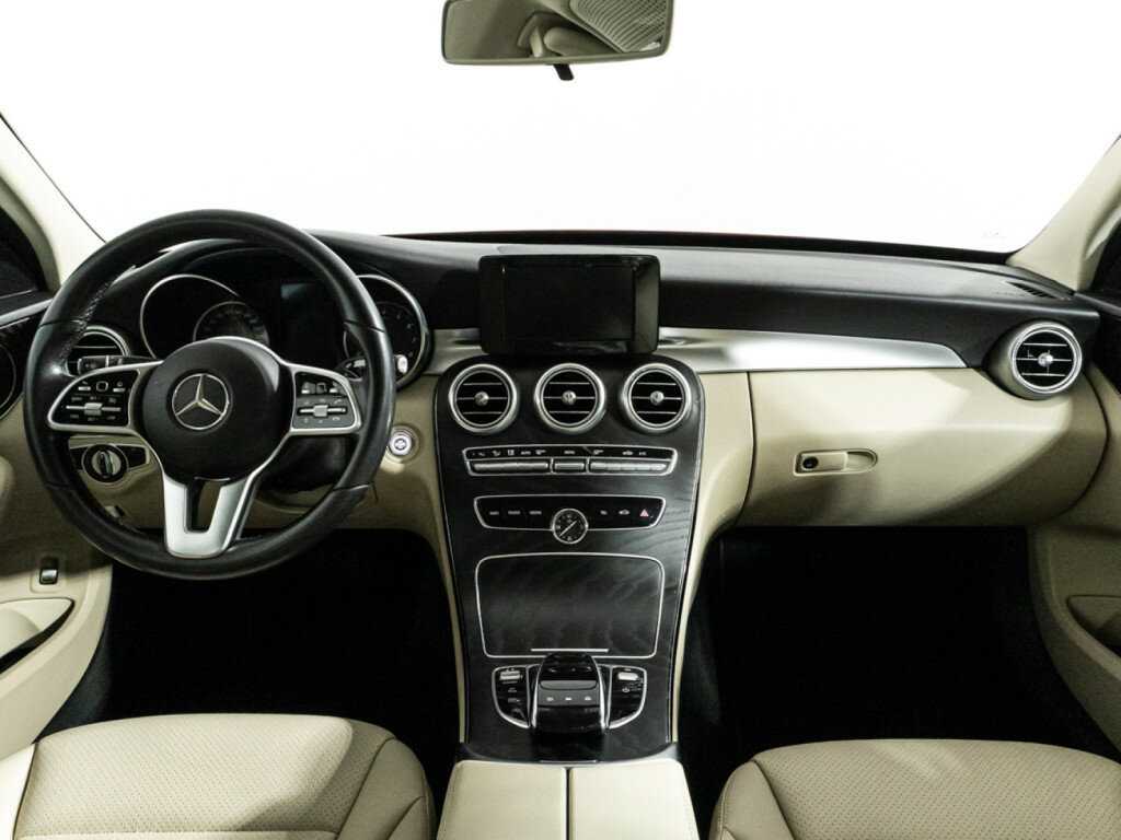Mercedes-Benz C-Класс с пробегом — 2019 год. Фото: #12