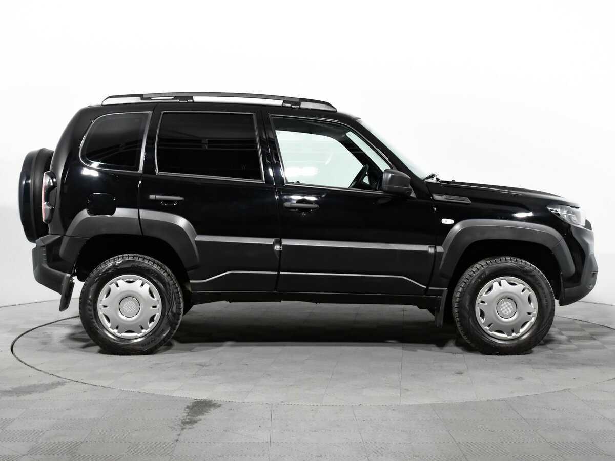 Lada (ВАЗ) Niva с пробегом — 2023 год. Фото: #3