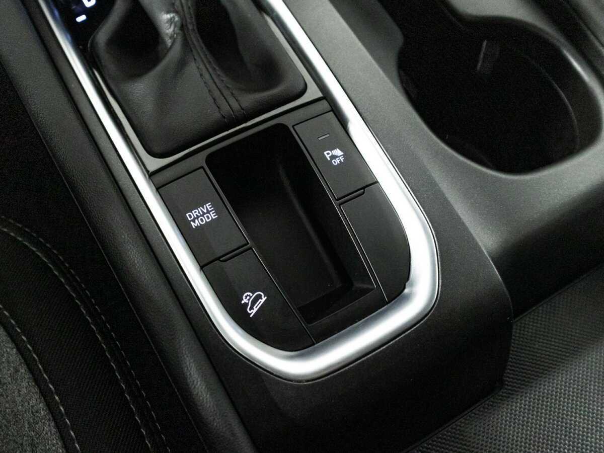 Hyundai Santa Fe с пробегом — 2019 год. Фото: #15