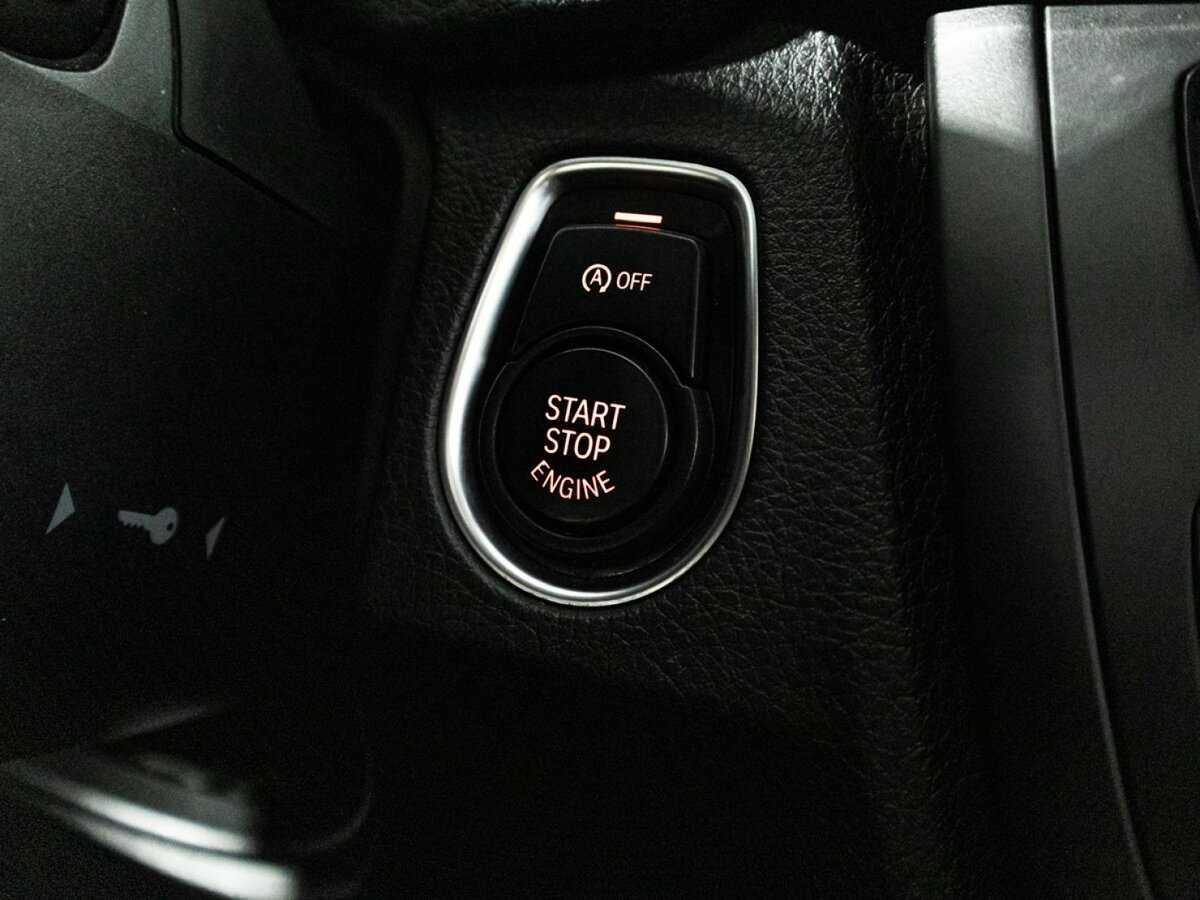 BMW 3 серии с пробегом — 2013 год. Фото: #15