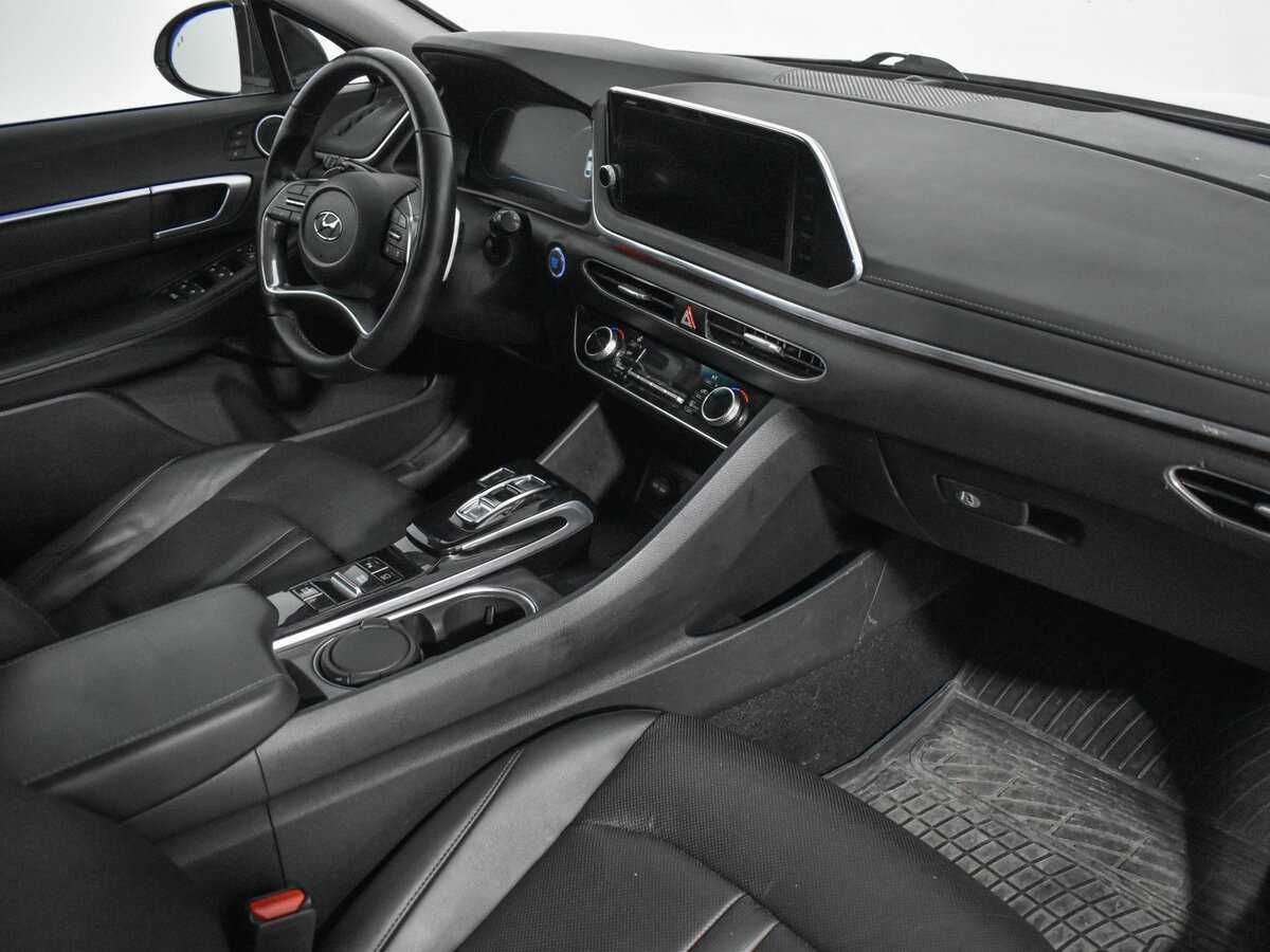Hyundai Sonata с пробегом — 2020 год. Фото: #10