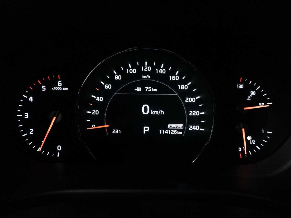 Kia Sorento с пробегом — 2019 год. Фото: #9