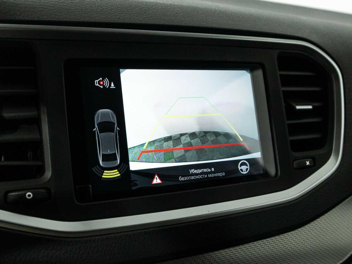 Lada (ВАЗ) Vesta с пробегом — 2024 год. Фото: #14