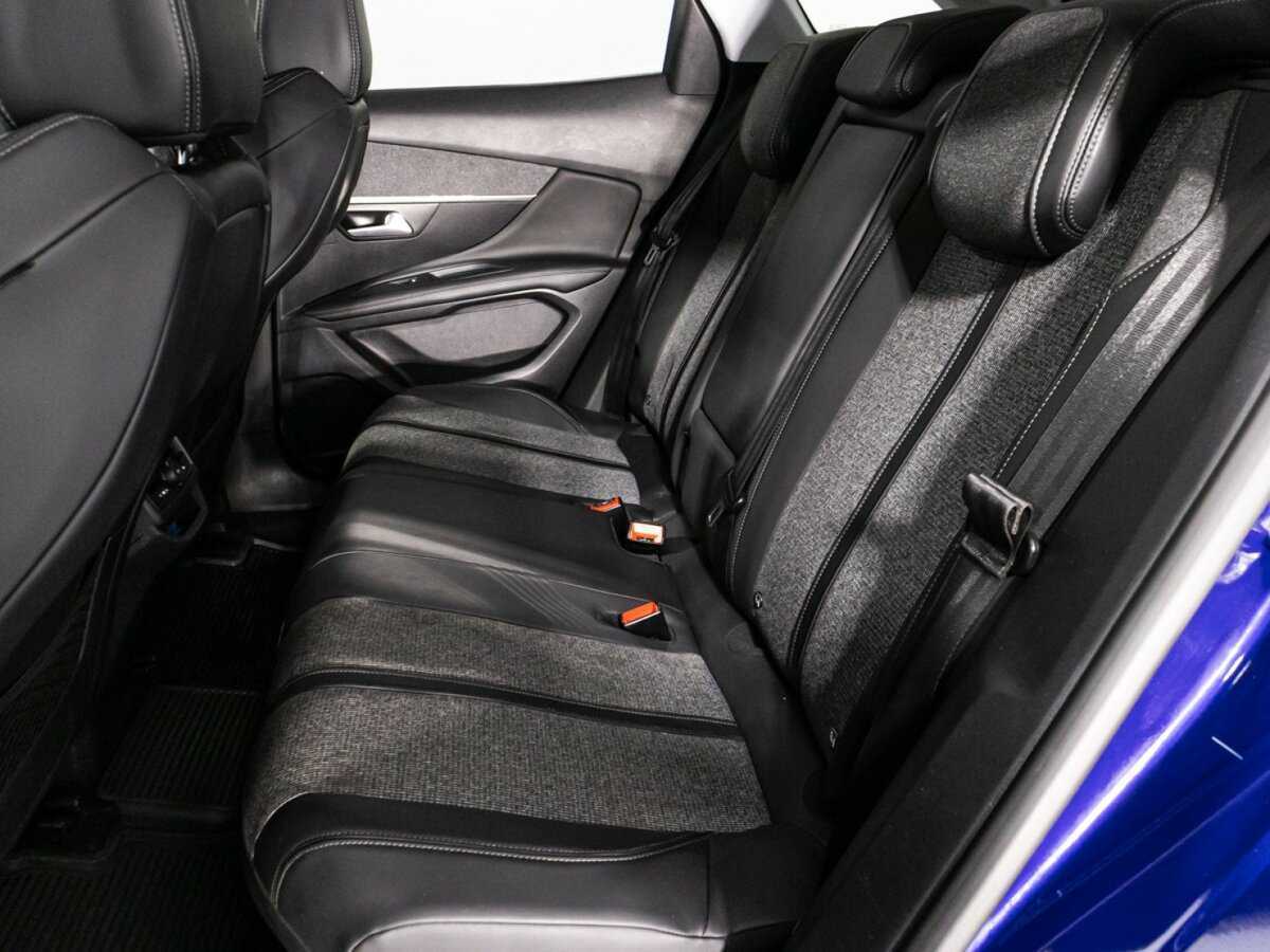 Peugeot 3008 с пробегом — 2017 год. Фото: #9