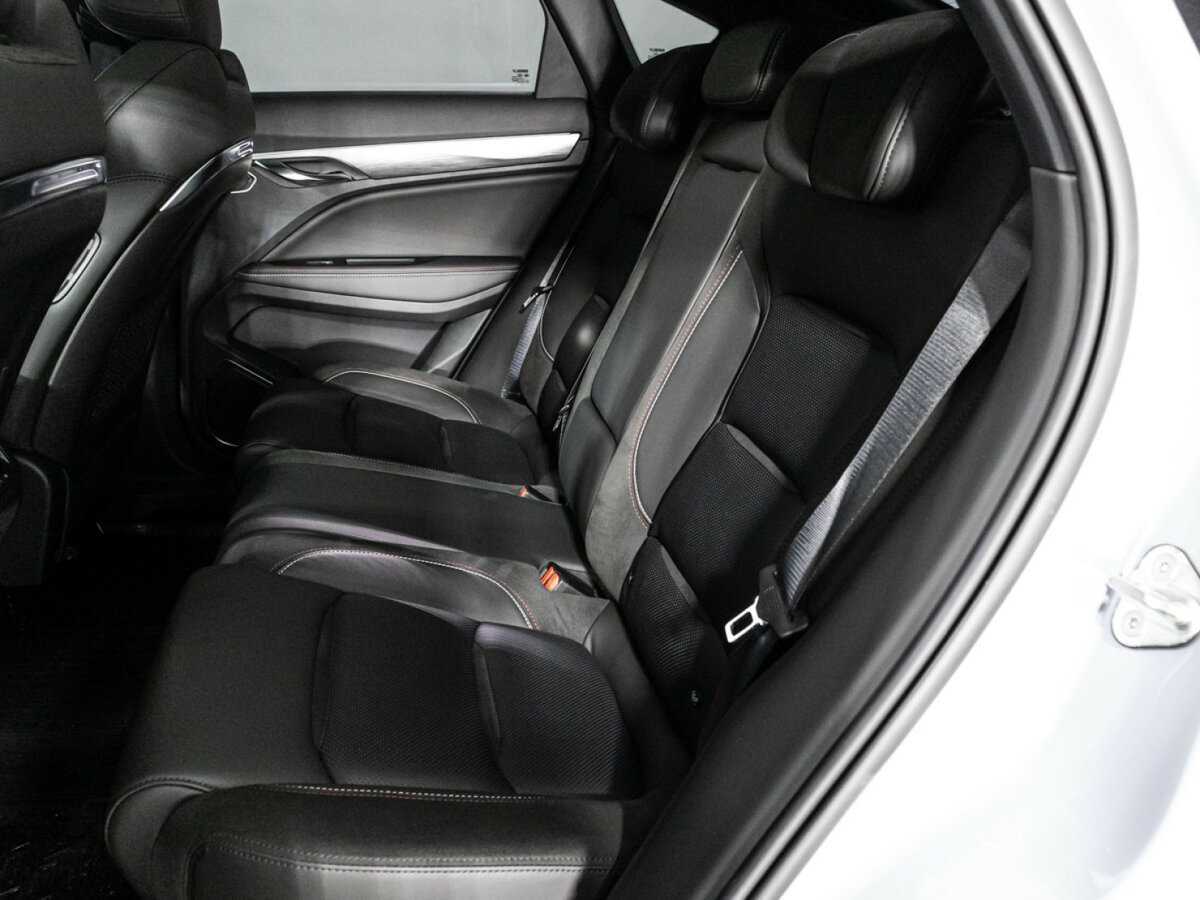 Geely Tugella с пробегом — 2023 год. Фото: #9