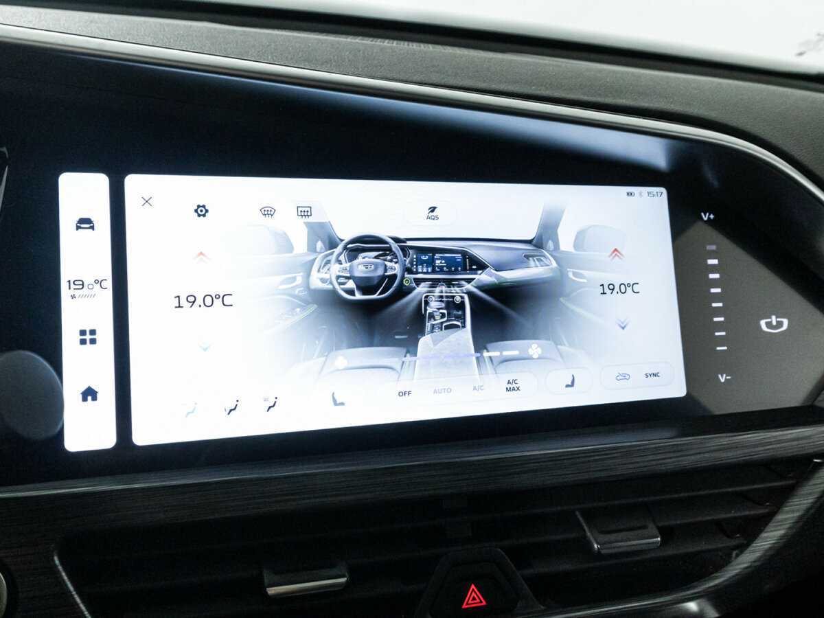 Geely Tugella с пробегом — 2023 год. Фото: #16