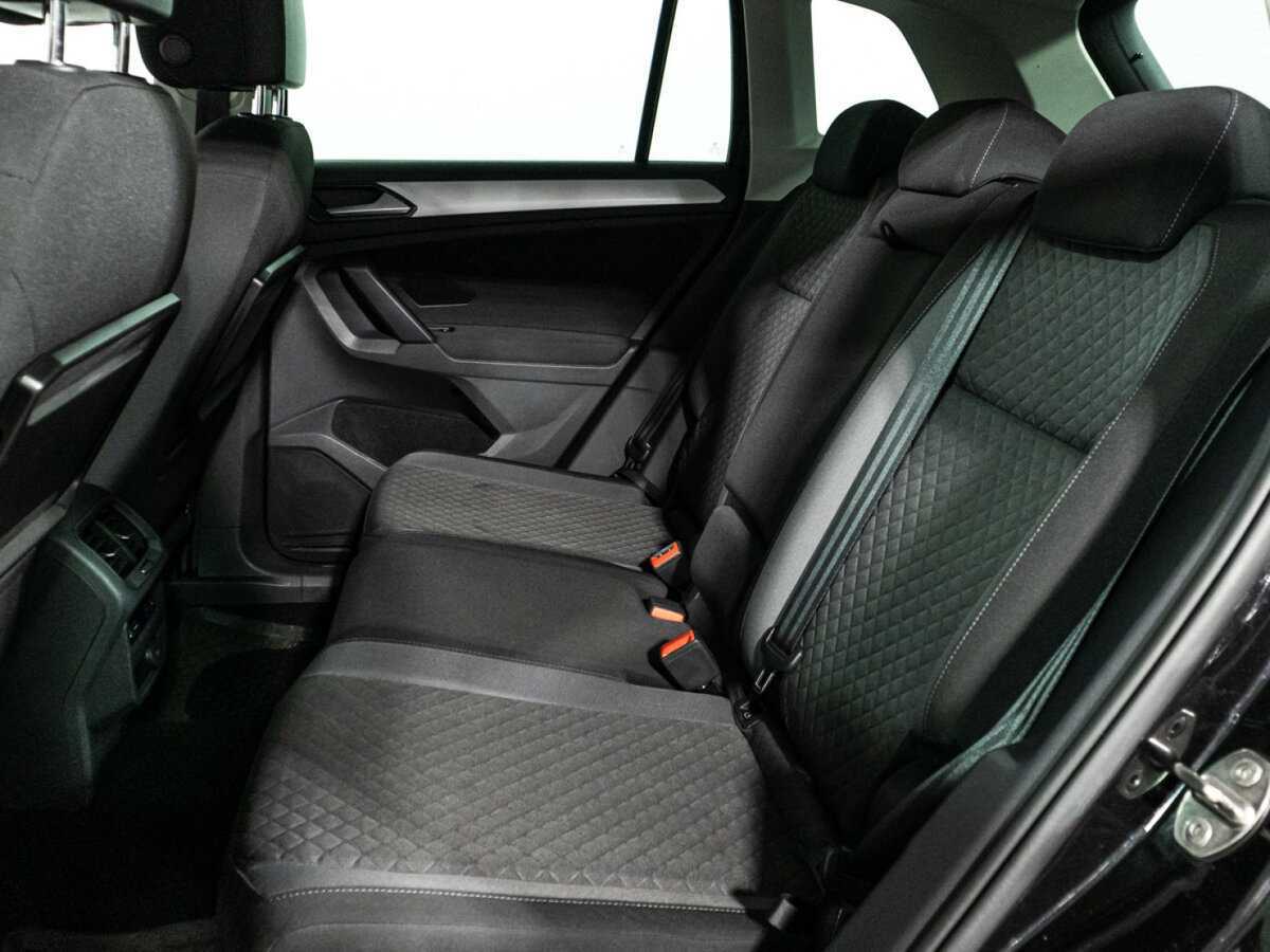 Volkswagen Tiguan с пробегом — 2017 год. Фото: #9