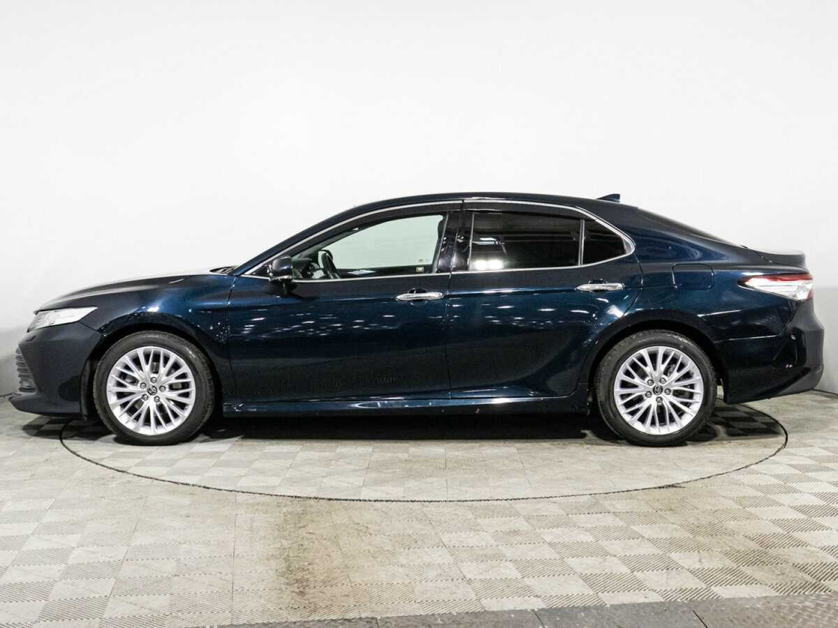 Toyota Camry с пробегом — 2018 год. Фото: #7