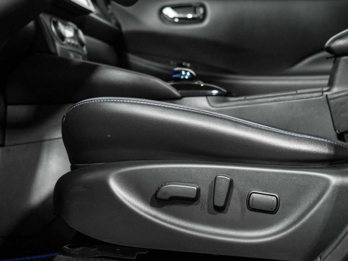 Nissan Leaf с пробегом — 2019 год. Фото: #10