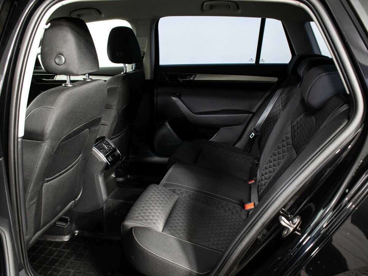 Skoda Superb с пробегом — 2020 год. Фото: #9