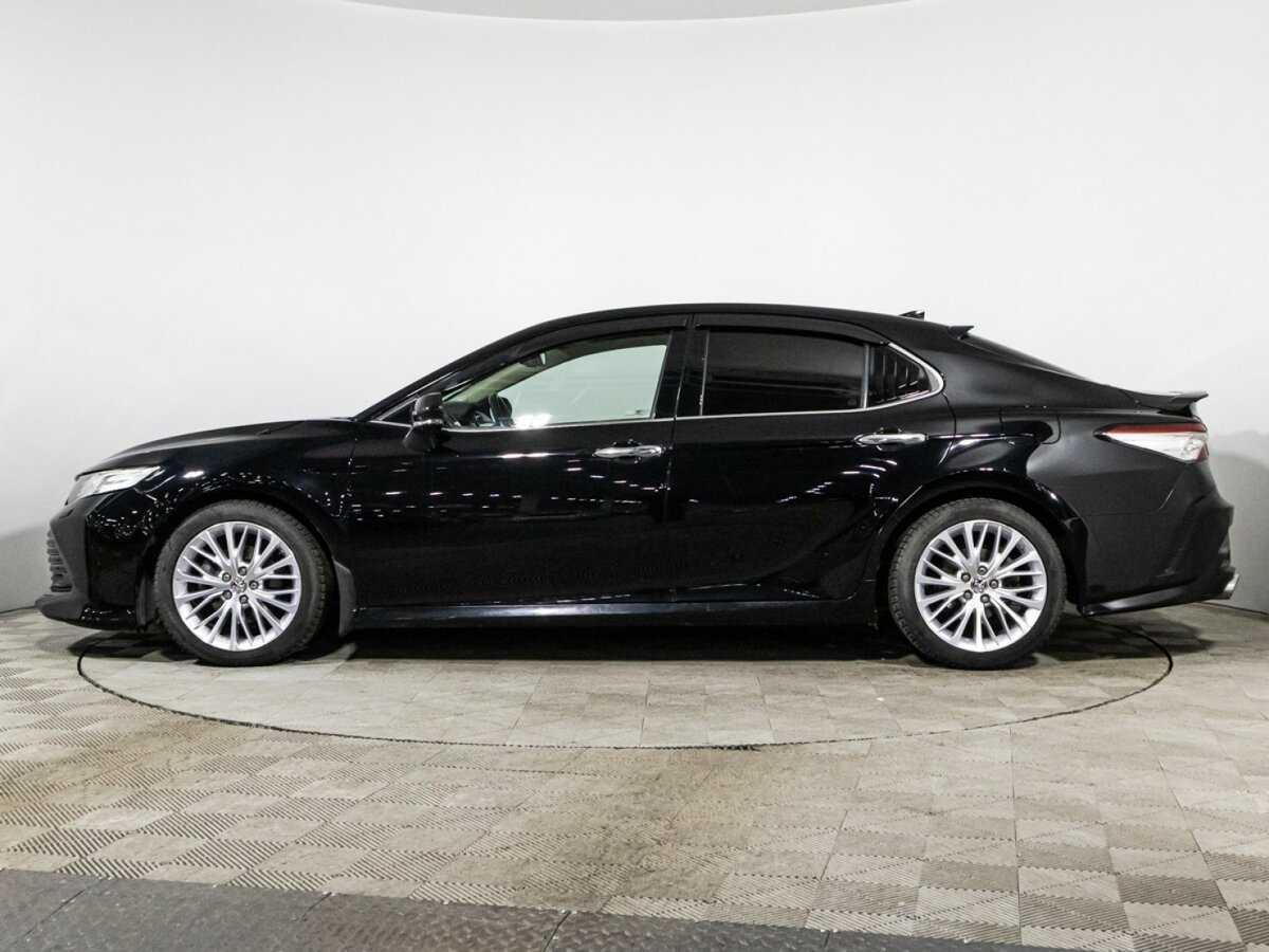 Toyota Camry с пробегом — 2018 год. Фото: #7