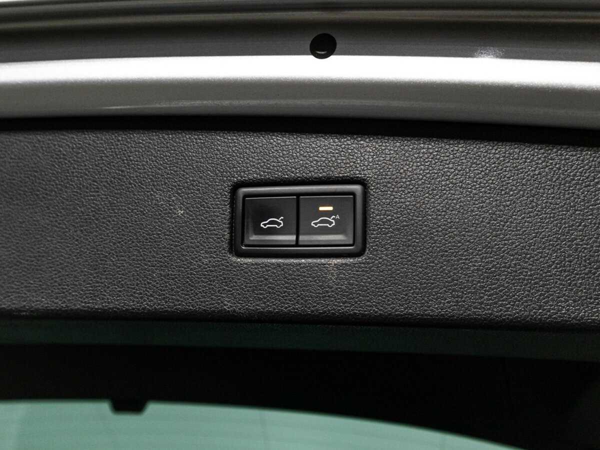 Volkswagen Tiguan с пробегом — 2019 год. Фото: #12