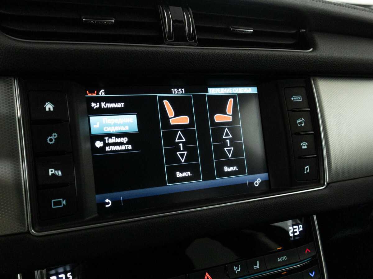 Jaguar XF с пробегом — 2016 год. Фото: #19