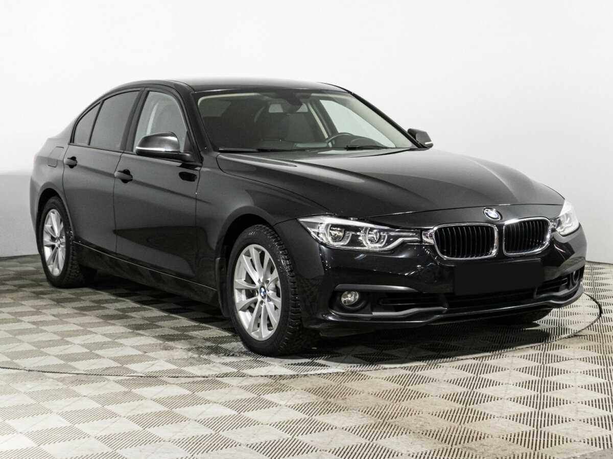 BMW 3 серии с пробегом — 2018 год. Фото: #2