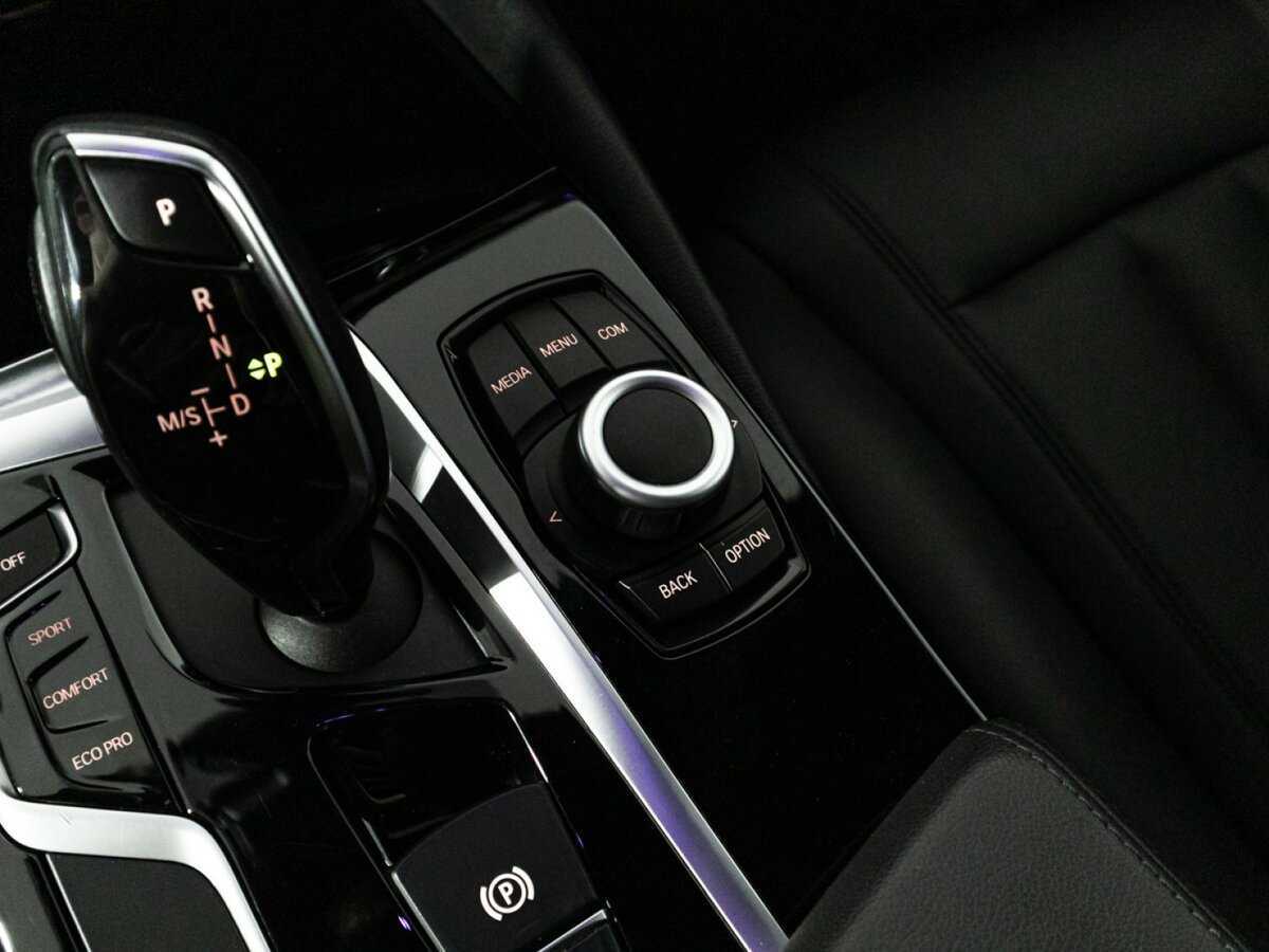 BMW 5 серии с пробегом — 2018 год. Фото: #19