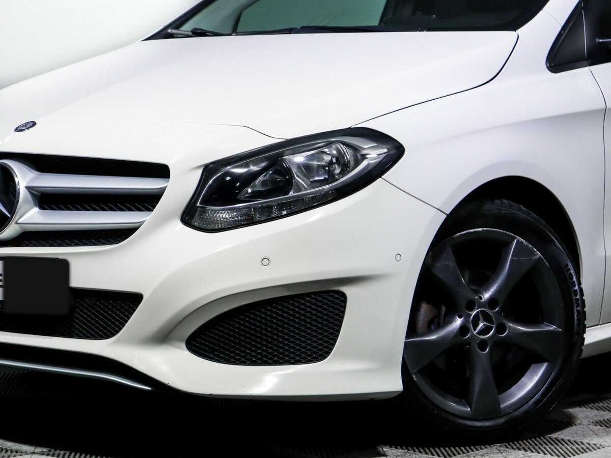 Mercedes-Benz B-Класс с пробегом — 2015 год. Фото: #12