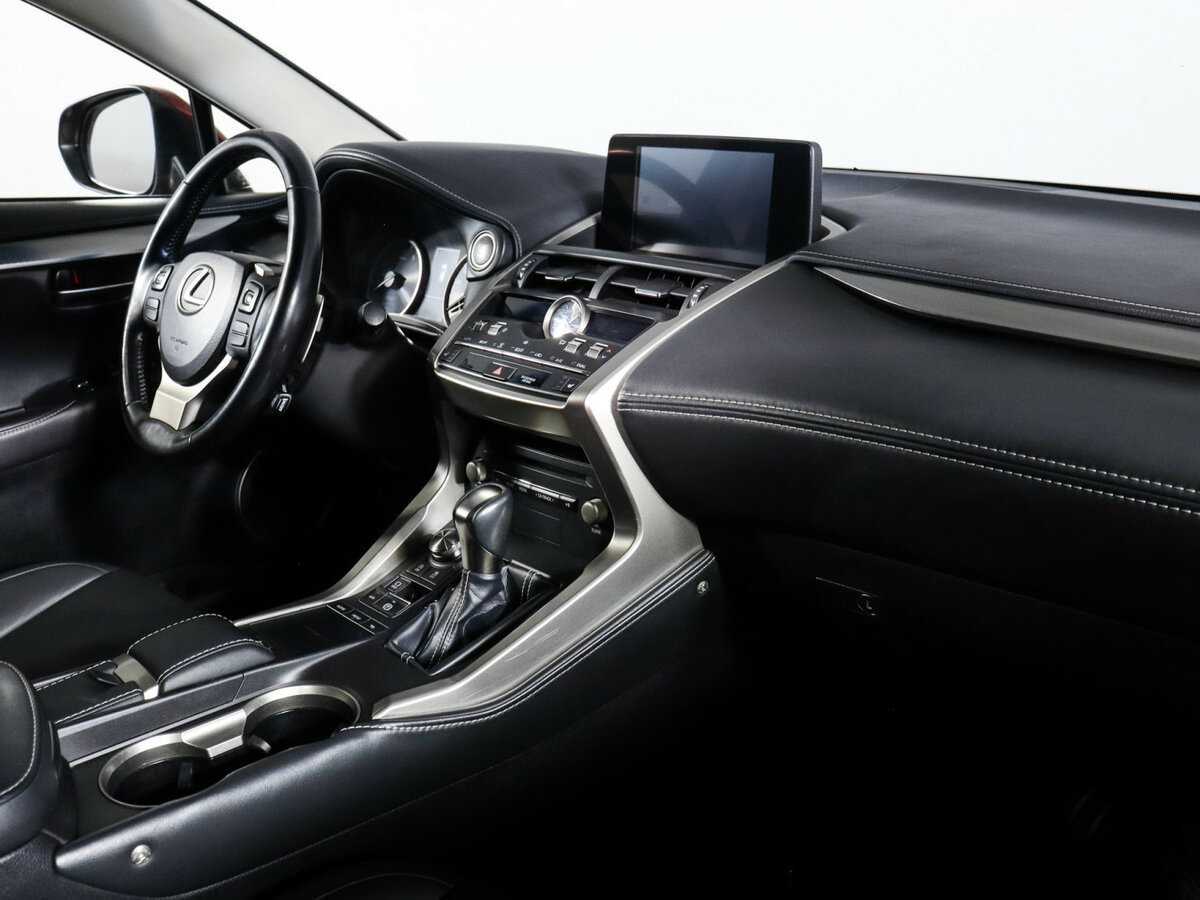 Lexus NX с пробегом — 2018 год. Фото: #8