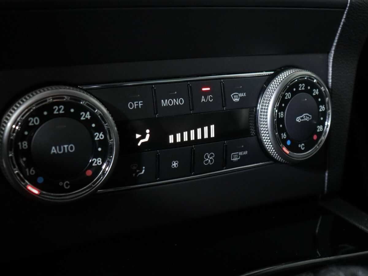 Mercedes-Benz GLK-Класс с пробегом — 2012 год. Фото: #18