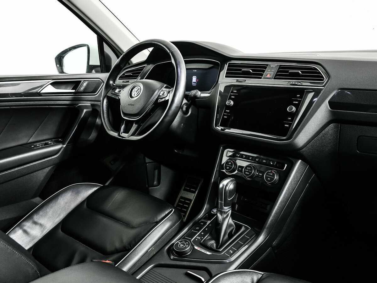 Volkswagen Tiguan с пробегом — 2018 год. Фото: #8