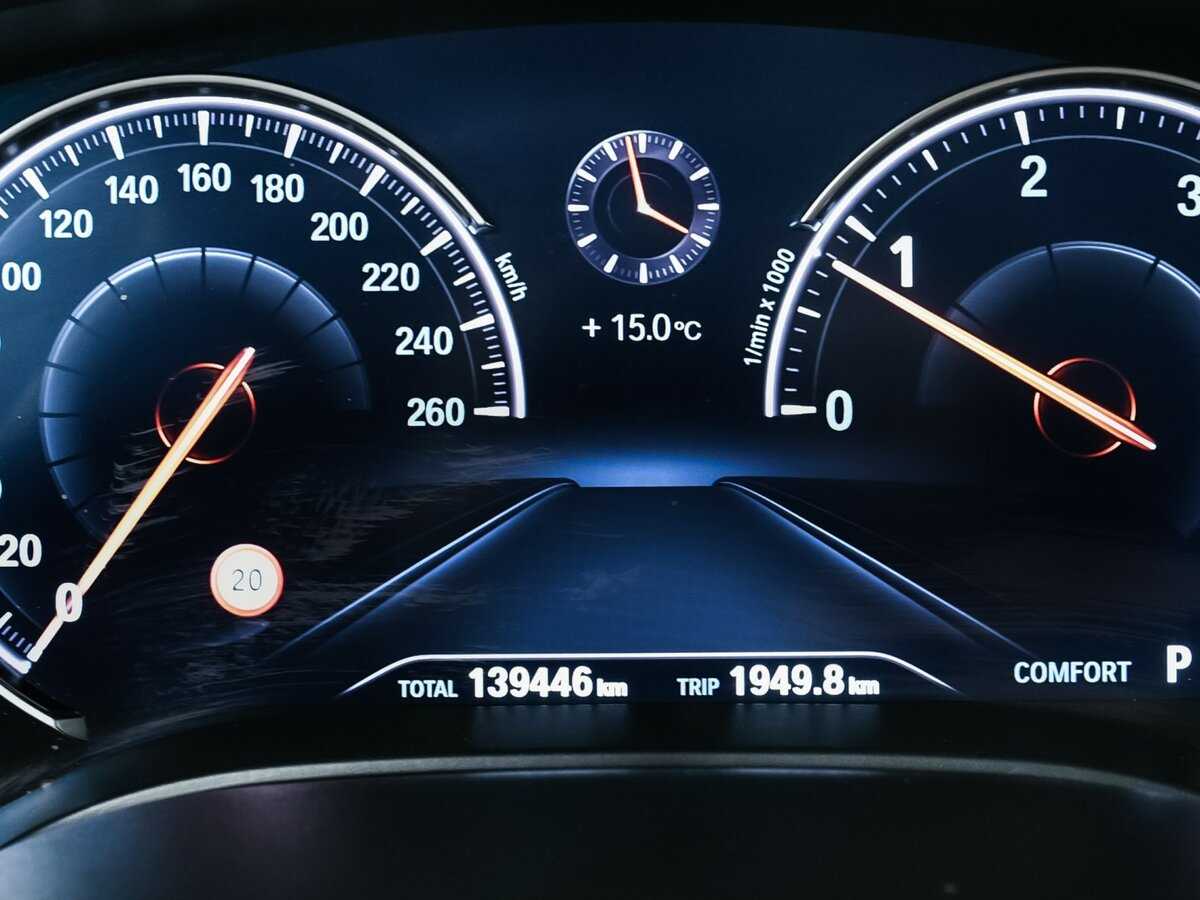 BMW 5 серии с пробегом — 2017 год. Фото: #9