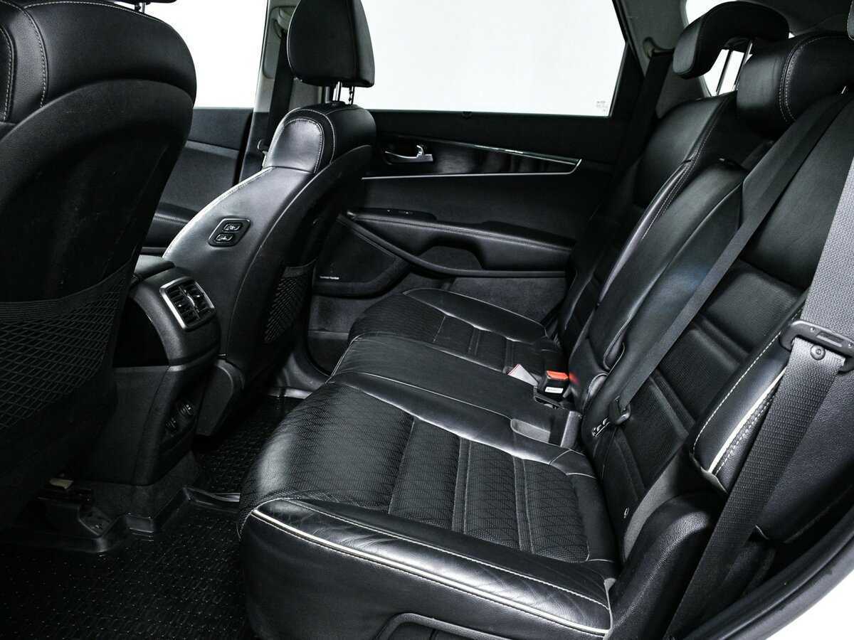 Kia Sorento с пробегом — 2018 год. Фото: #13