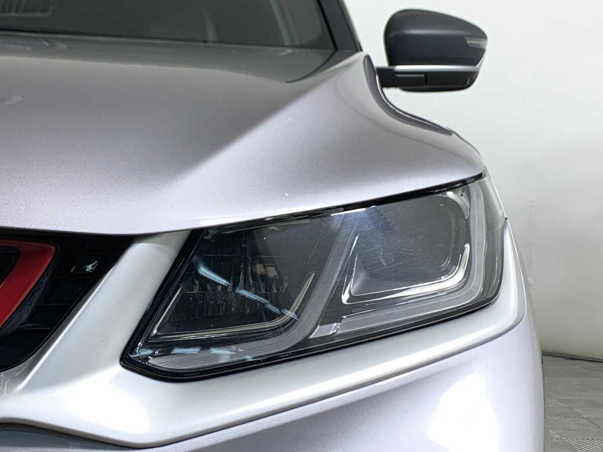 Geely Coolray с пробегом — 2023 год. Фото: #8