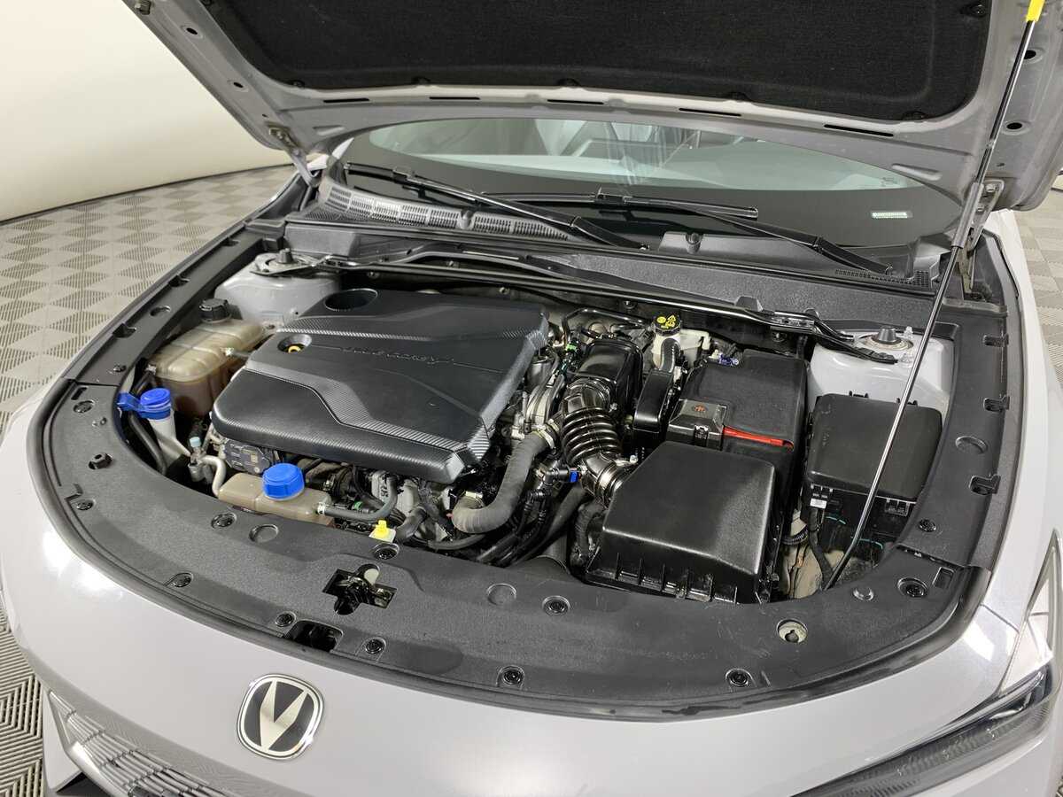 Changan UNI-V с пробегом — 2023 год. Фото: #10