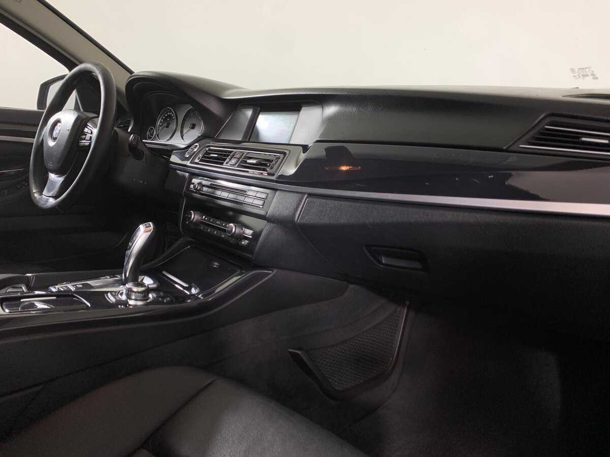 BMW 5 серии с пробегом — 2012 год. Фото: #13