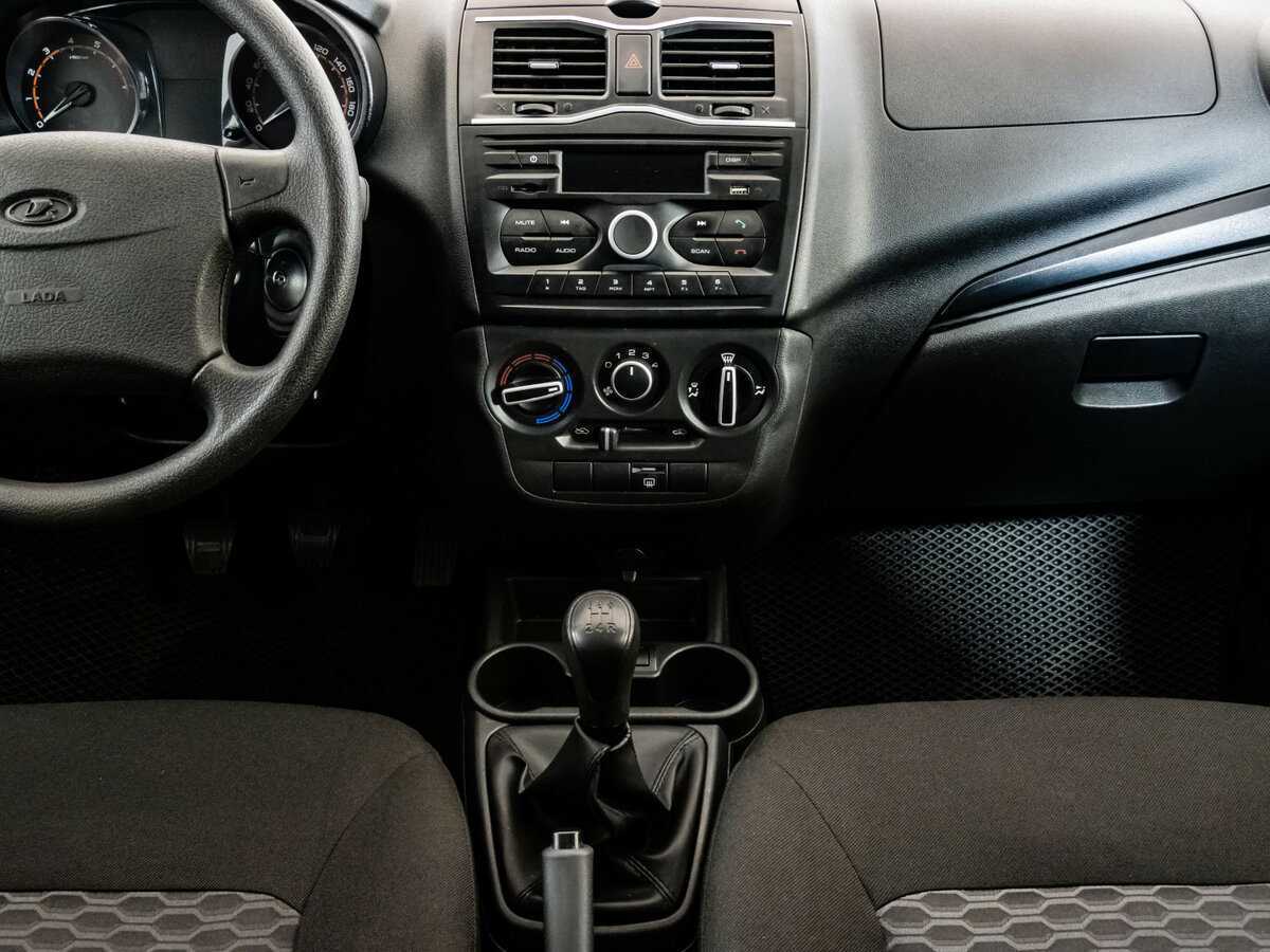 Lada (ВАЗ) Granta с пробегом — 2023 год. Фото: #9