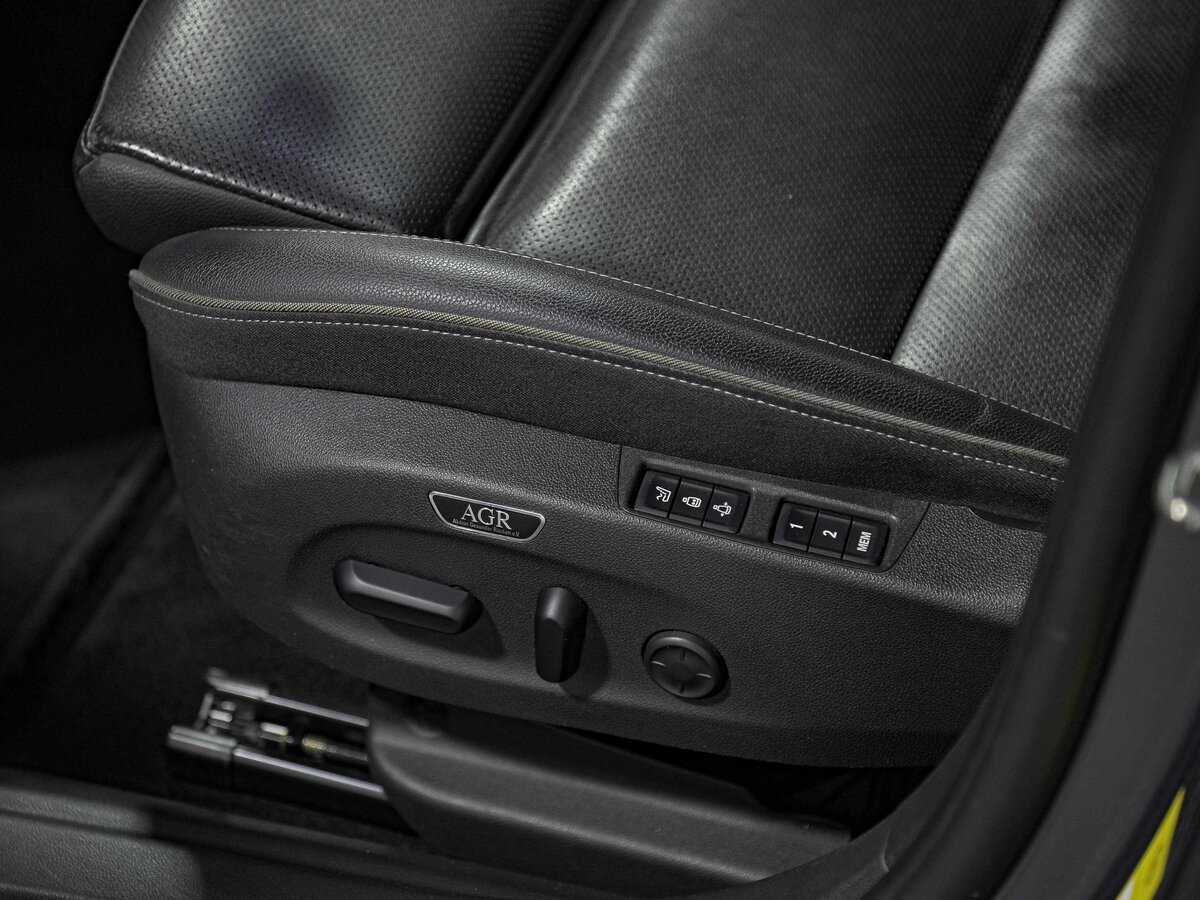 Opel Insignia с пробегом — 2018 год. Фото: #13