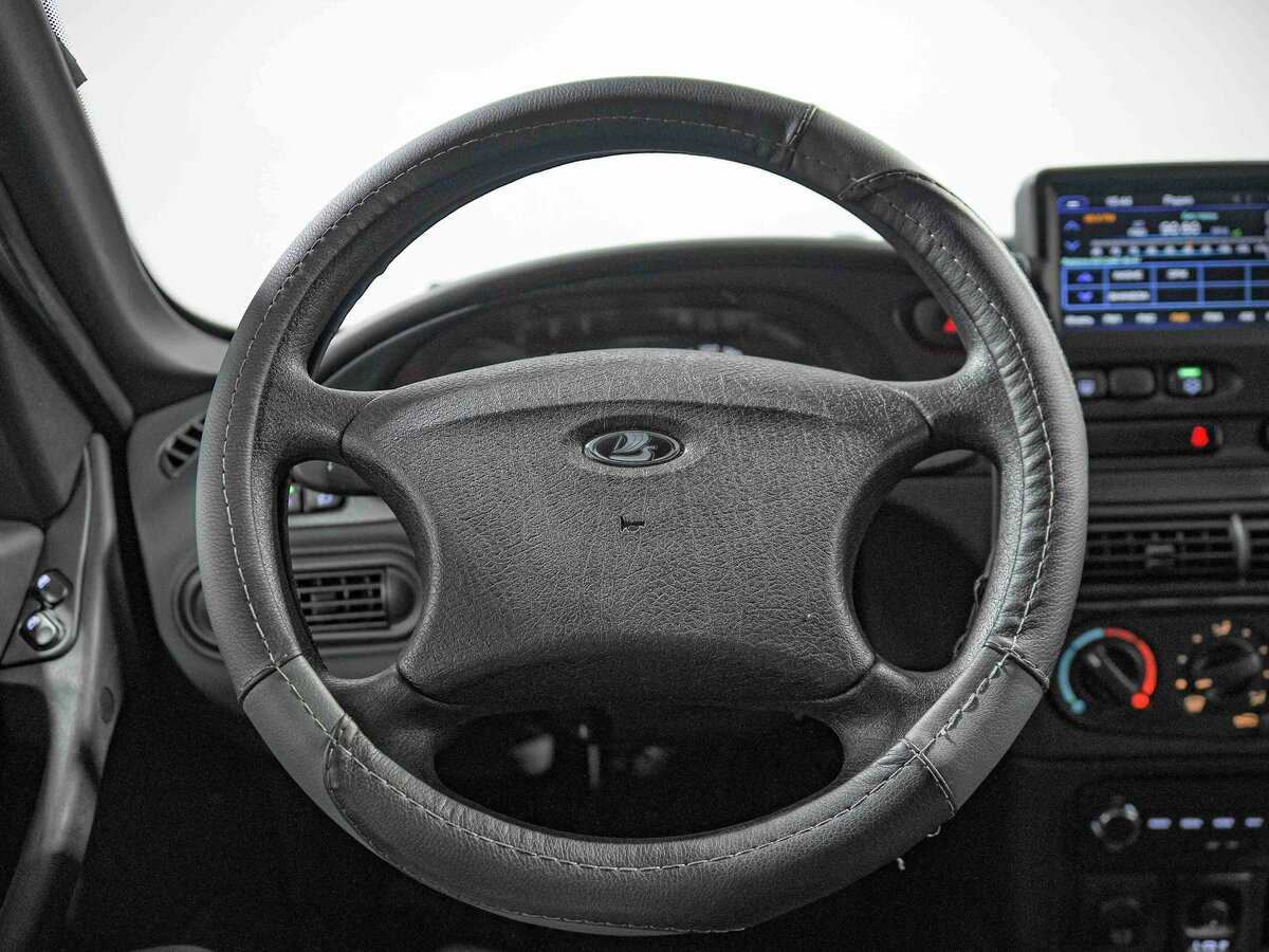 Lada (ВАЗ) Niva с пробегом — 2023 год. Фото: #7