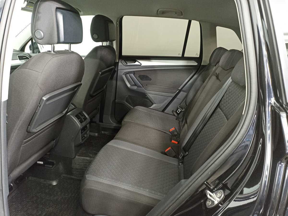 Volkswagen Tiguan с пробегом — 2020 год. Фото: #11