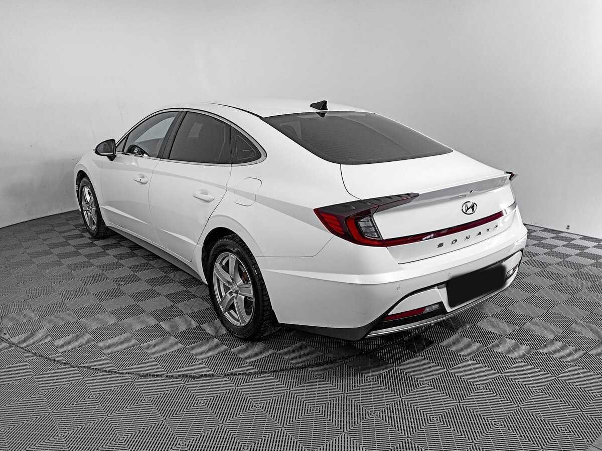Hyundai Sonata с пробегом — 2020 год. Фото: #6