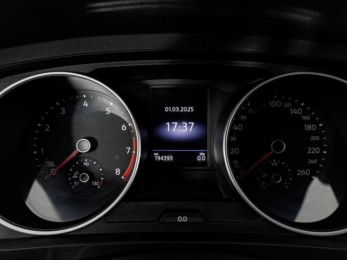 Volkswagen Tiguan с пробегом — 2017 год. Фото: #9