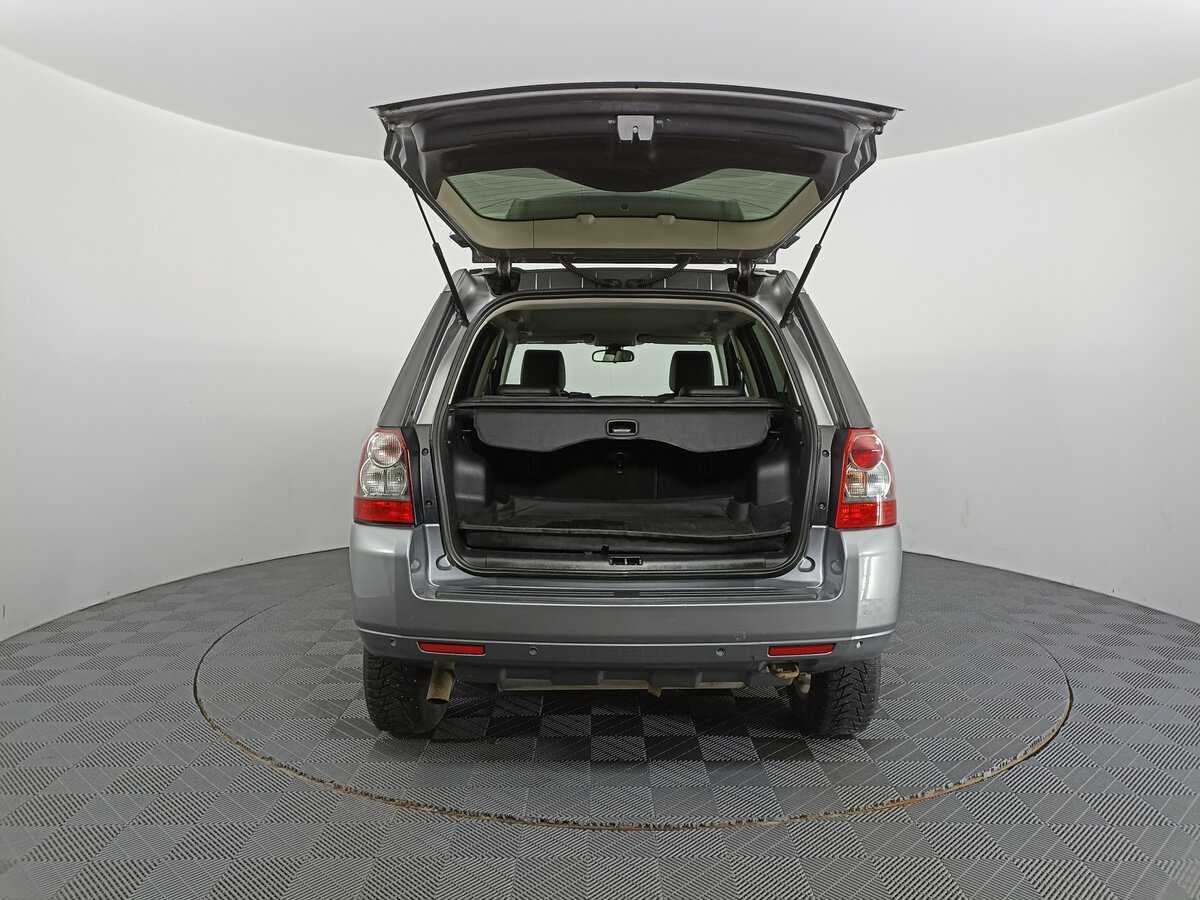 Land Rover Freelander с пробегом — 2012 год. Фото: #9