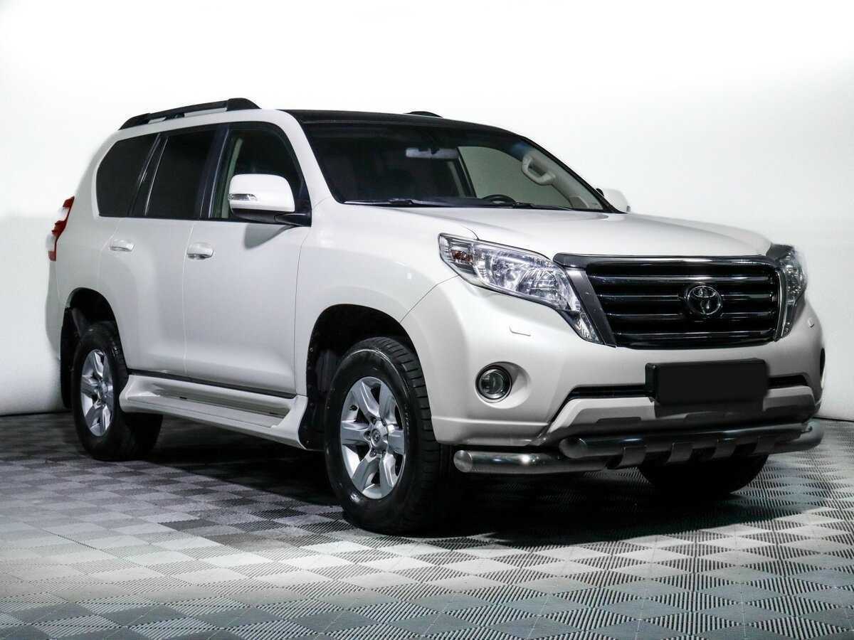 Toyota Land Cruiser Prado с пробегом — 2014 год. Фото: #2