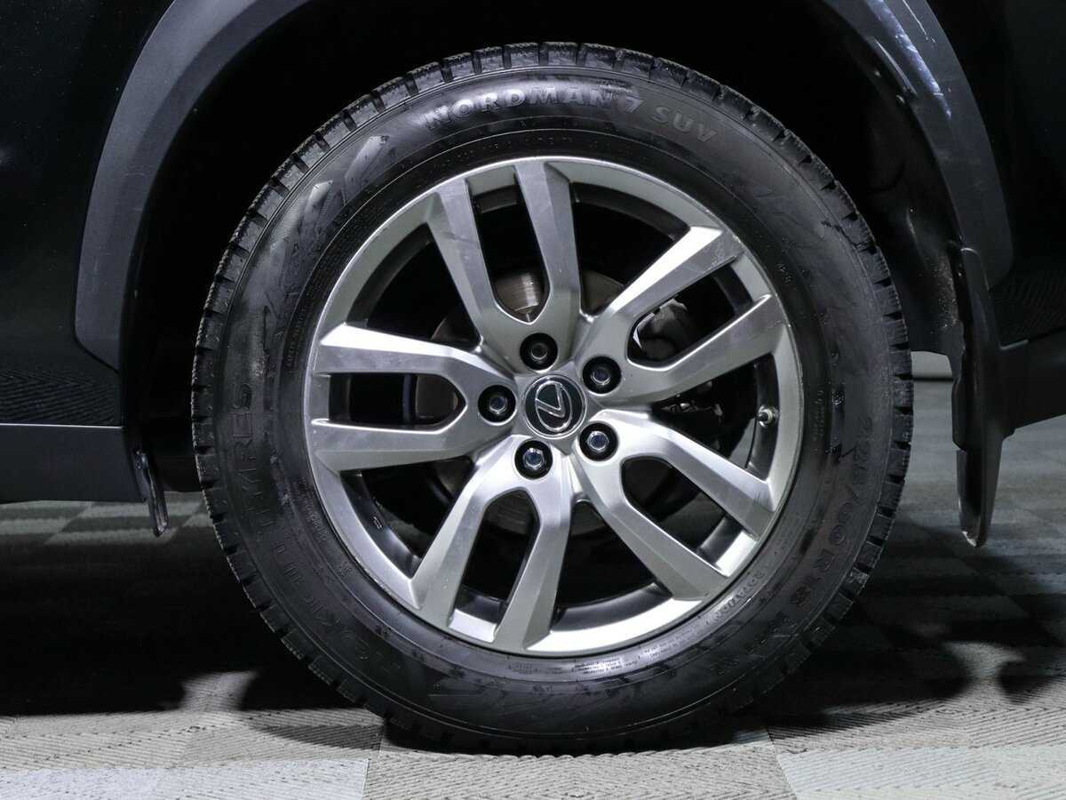 Lexus NX с пробегом — 2018 год. Фото: #11