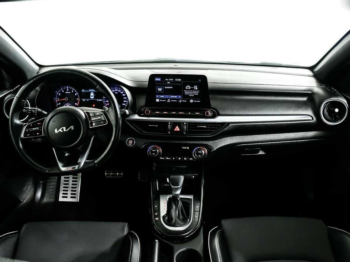 Kia Cerato с пробегом — 2021 год. Фото: #10