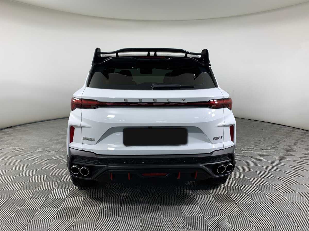 Geely Coolray с пробегом — 2023 год. Фото: #5