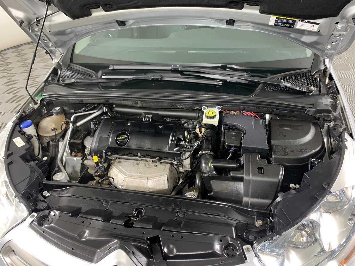 Citroen C4 с пробегом — 2015 год. Фото: #10