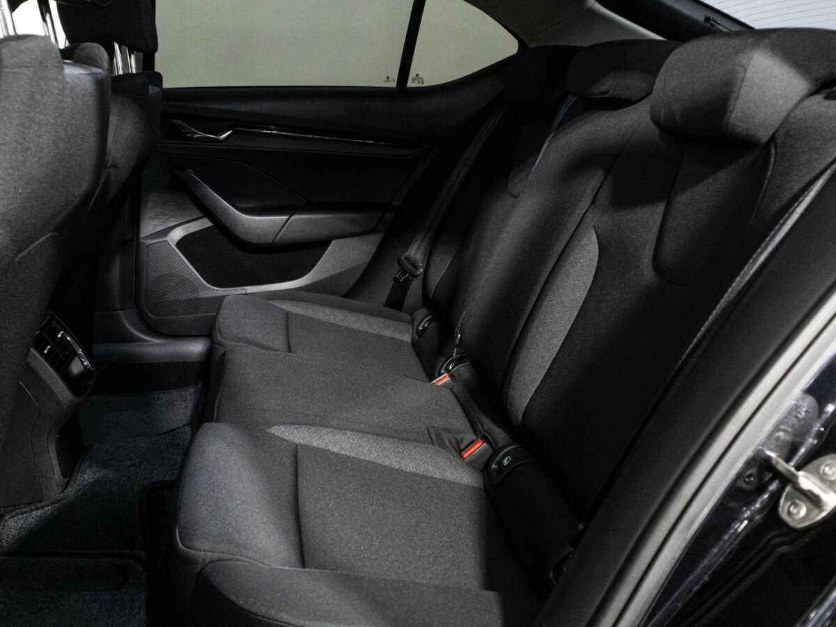 Skoda Octavia с пробегом — 2021 год. Фото: #9