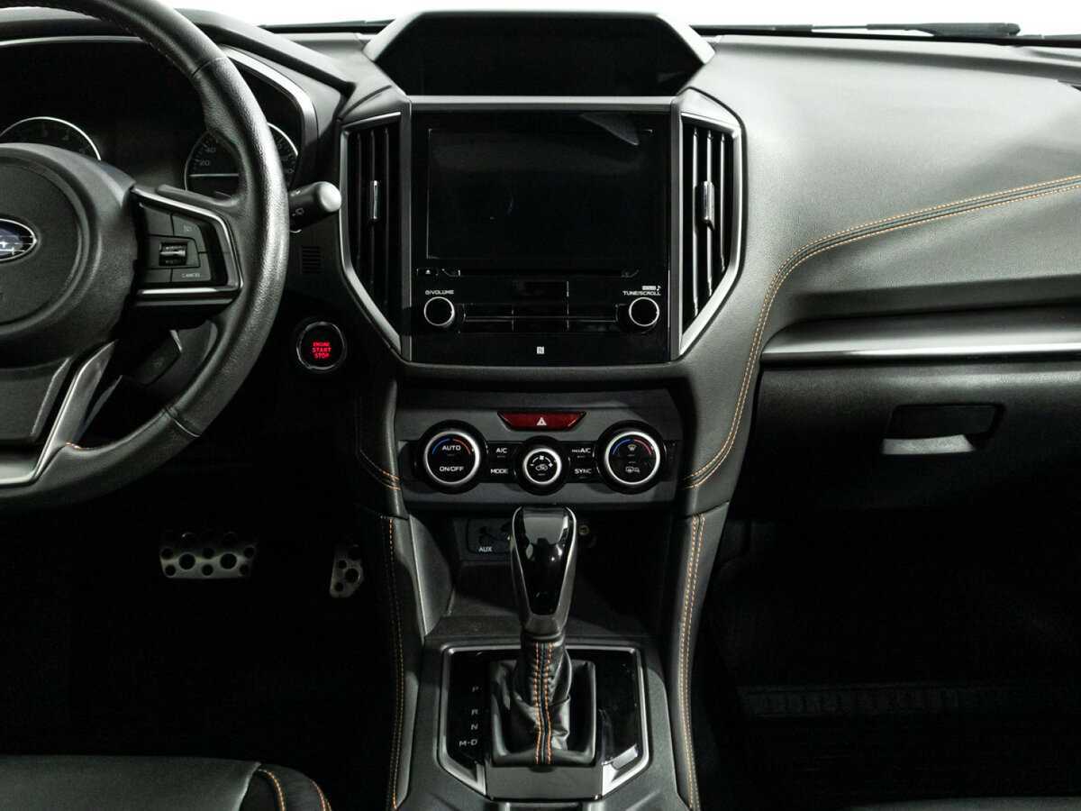 Subaru XV с пробегом — 2017 год. Фото: #13