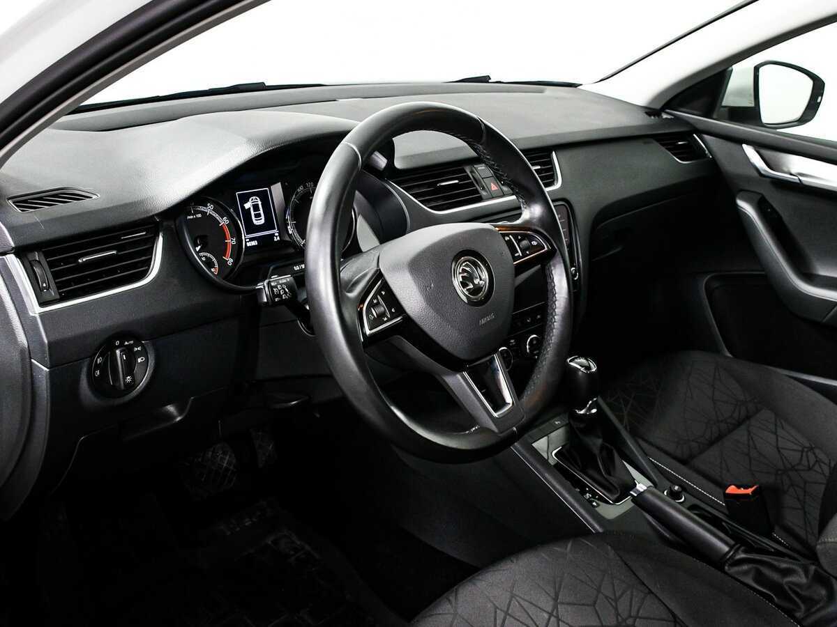 Skoda Octavia с пробегом — 2019 год. Фото: #9