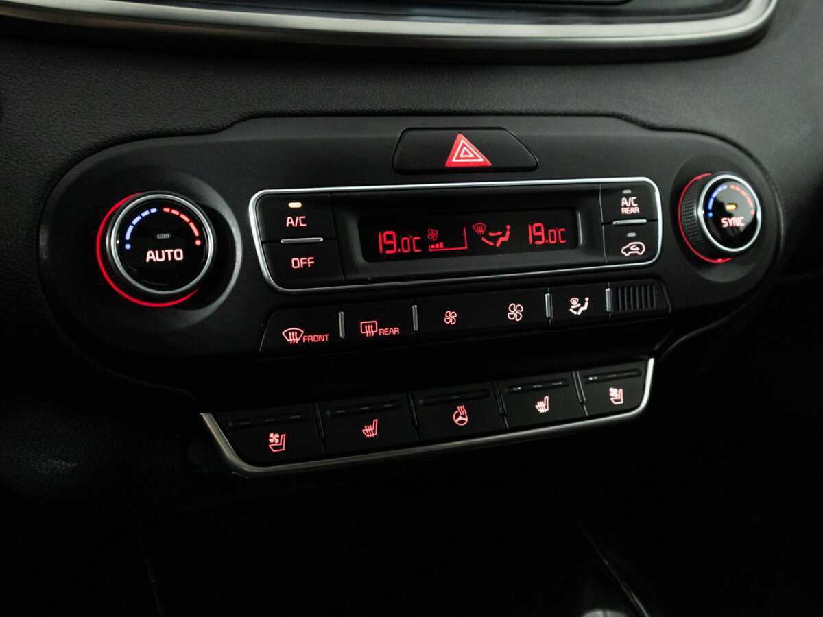 Kia Sorento с пробегом — 2018 год. Фото: #25