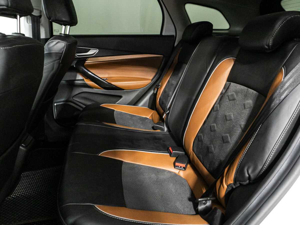 Lada (ВАЗ) Vesta с пробегом — 2024 год. Фото: #9