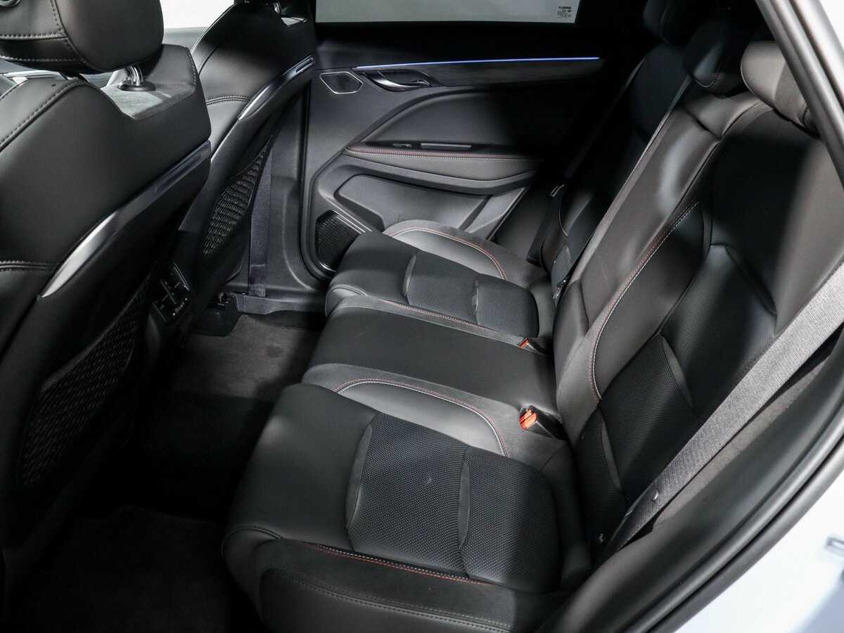 Geely Tugella с пробегом — 2024 год. Фото: #9