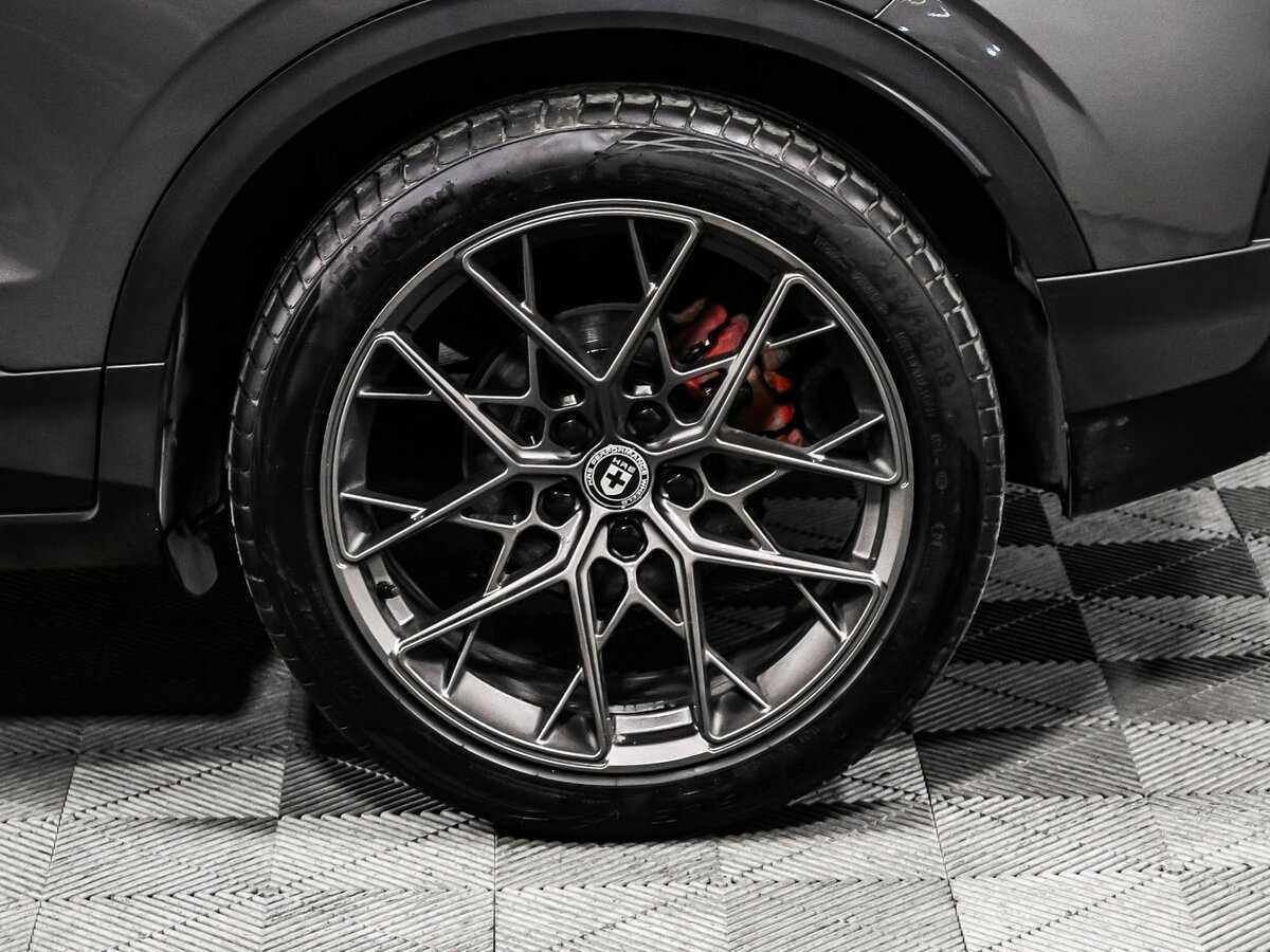 Geely Coolray с пробегом — 2023 год. Фото: #13