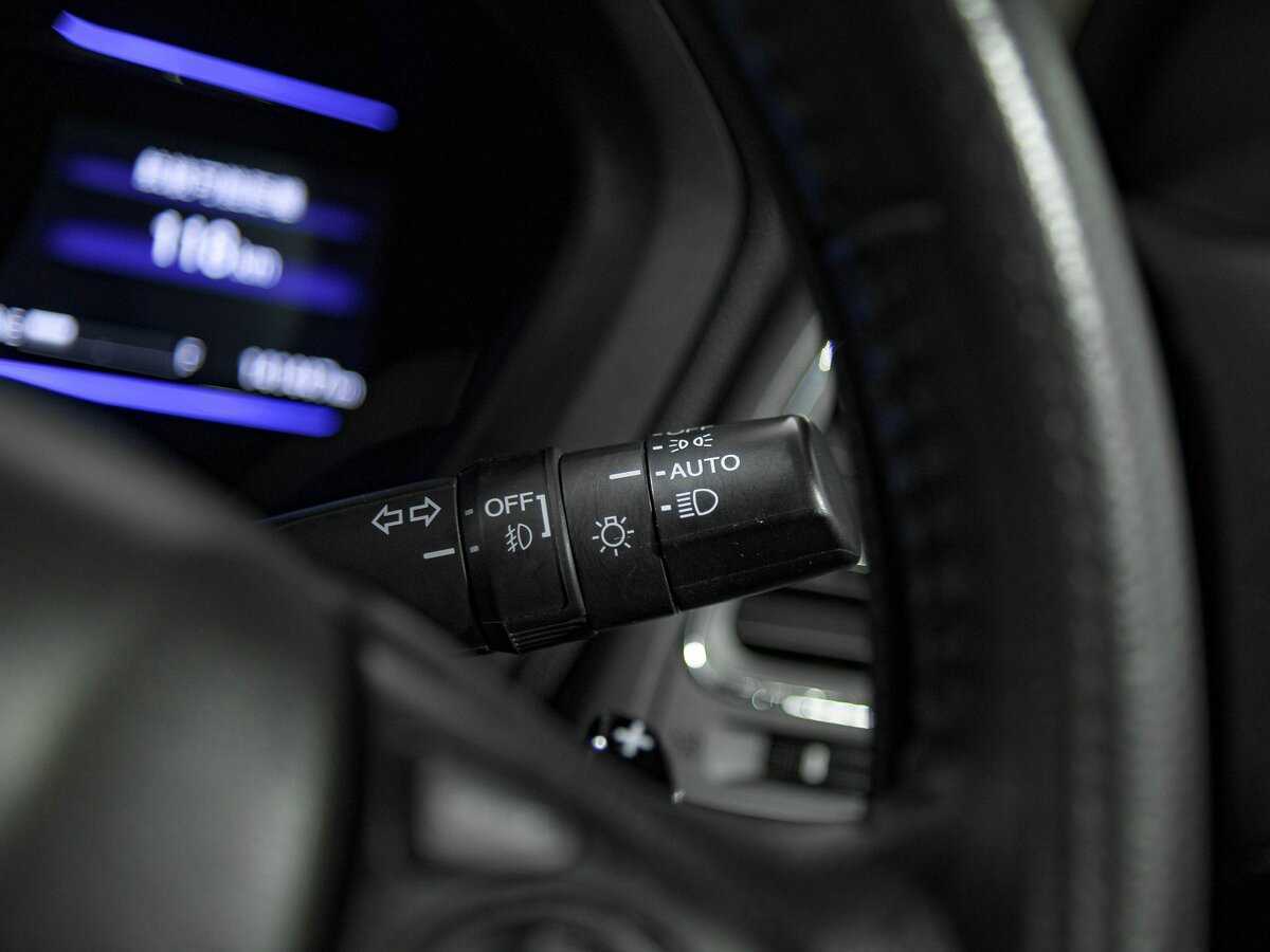 Honda Vezel с пробегом — 2014 год. Фото: #8