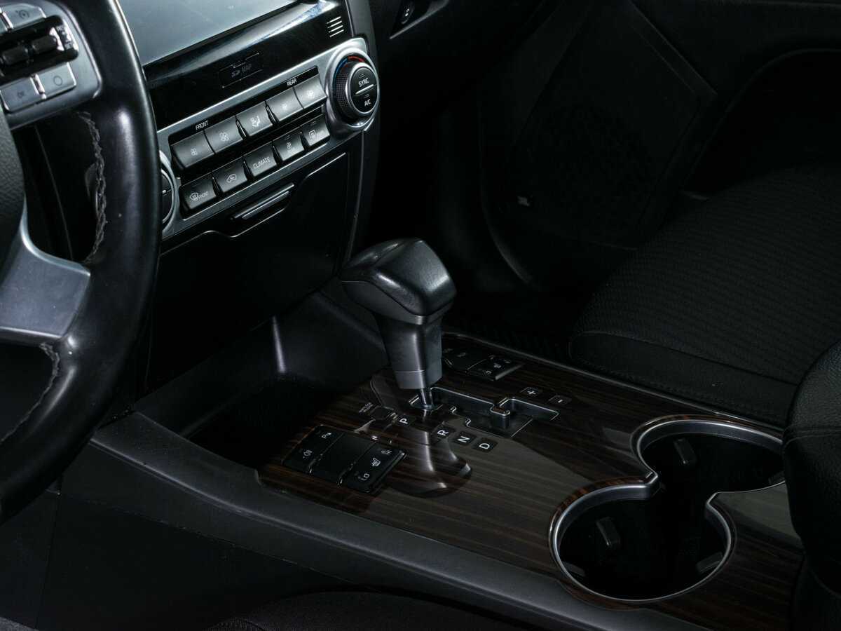 Kia Mohave с пробегом — 2017 год. Фото: #12